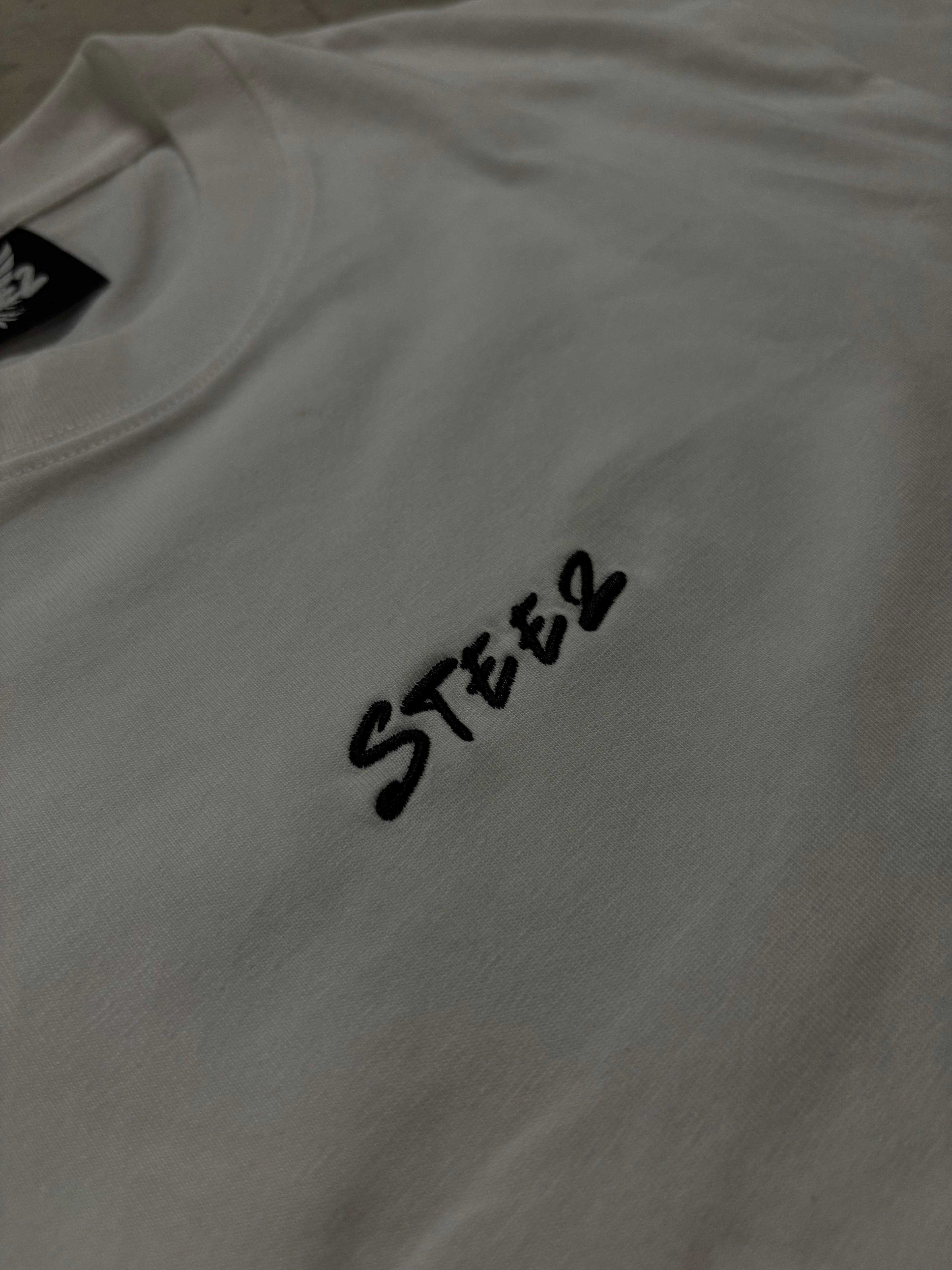 Steez tee -white